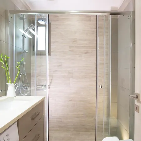 Enalion Apartment *
